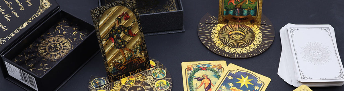 Rubin fóliás tarot kártya díszdobozban, útmutatóval (angol nyelvű)