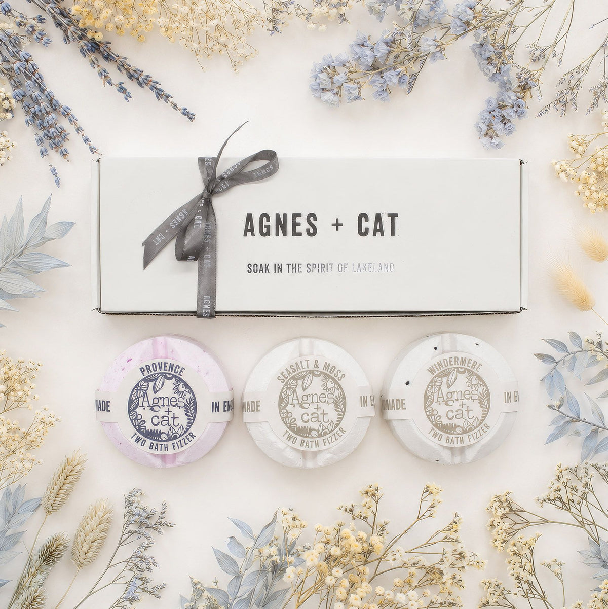 Agnes + Cat fürdőpezsgő-ajándékszett – Signature illat