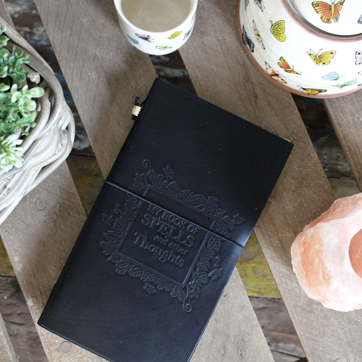 Kézműves bőrkötéses napló, 80 oldal – Book of Spells, fekete