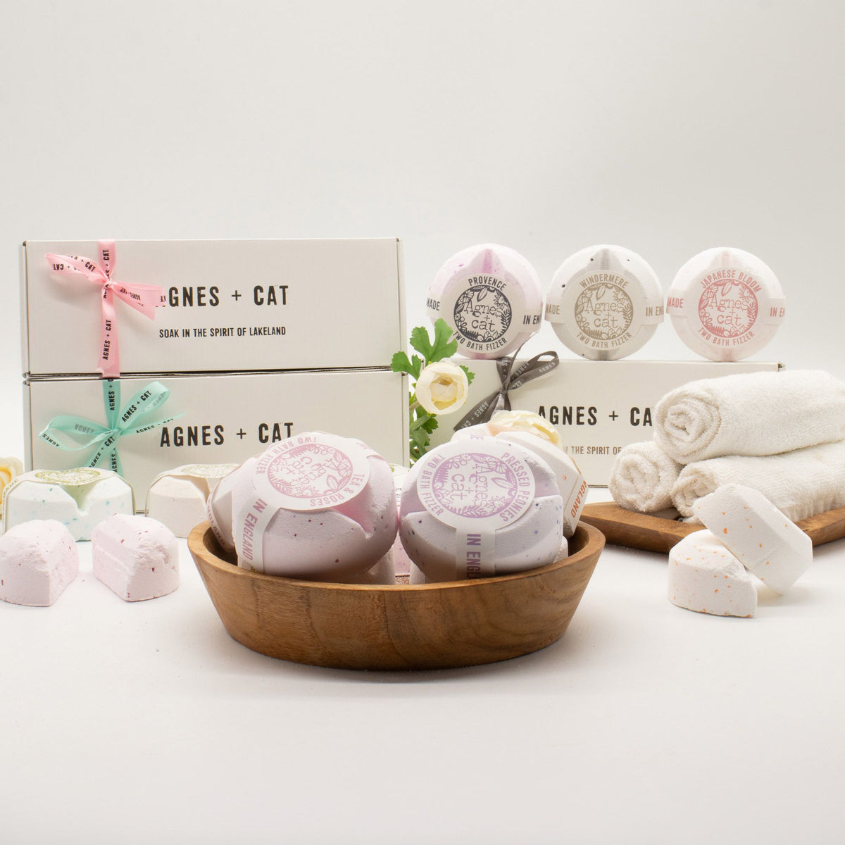 Agnes + Cat fürdőpezsgő-ajándékszett – virág & citrus