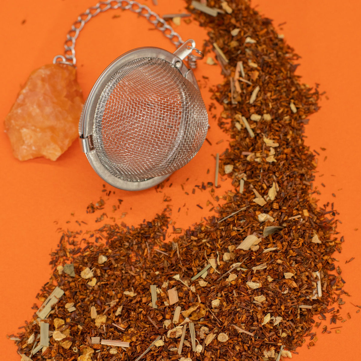 Rooibos tea narancshéjjal és gyömbérrel – 50 g, fémdobozban